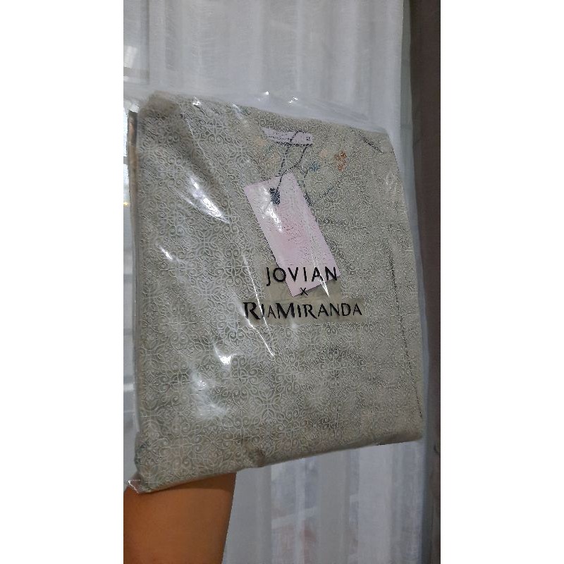 RIA MIRANDA X JOVIAN