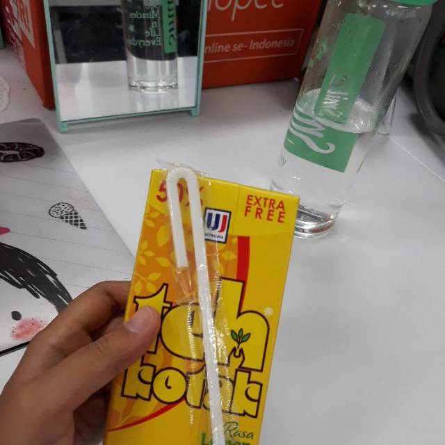 

Teh kotak
