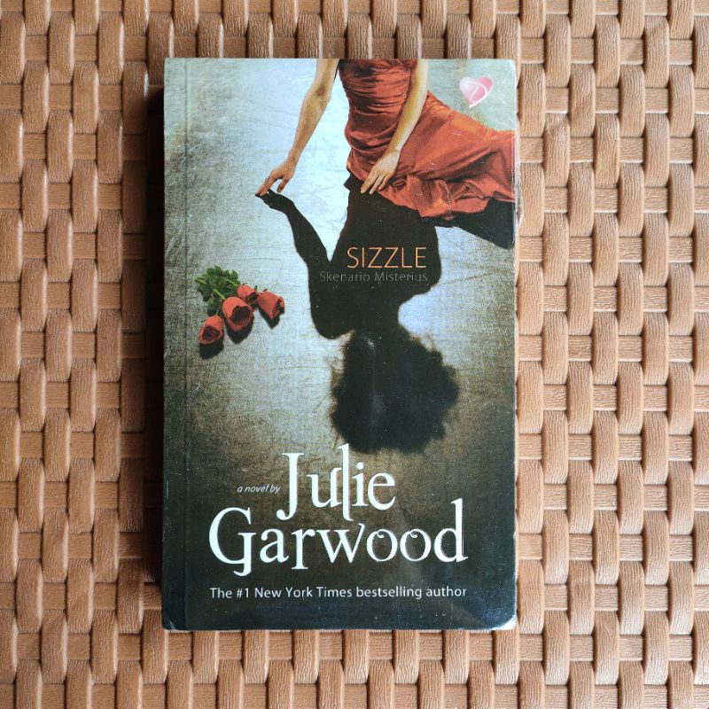 Novel Sizzle - Julie Garwood
