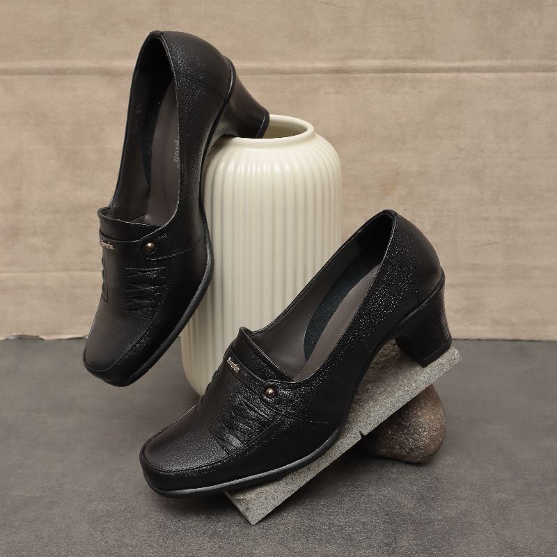 Scorpion Sepatu Kerja Wanita  S 947  (LIHAT DESKRIPSI INSOLE SEBELUM MEMESAN)