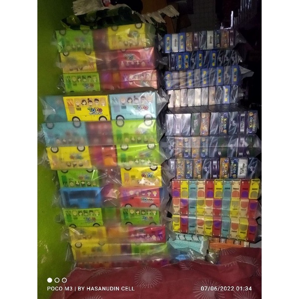 

Kado berhadiah kotak jumbo Rp. 2000 isi 10.pcs