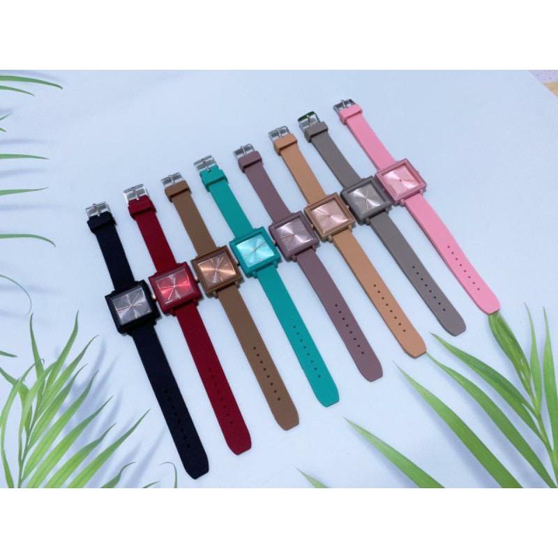 [DG] JAM TANGAN WANITA KOTAK CATUR STRAP RUBBER ANALOG CK-16