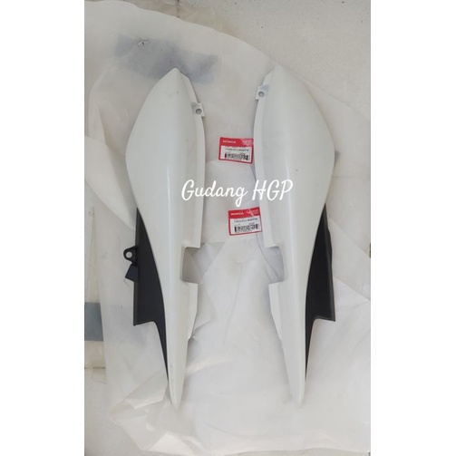 Cowl L & R Side Set White Cover Body Set Tiger Revo Pece 77210/77220-KCJ-650PFW Ori Honda Genuine Pa