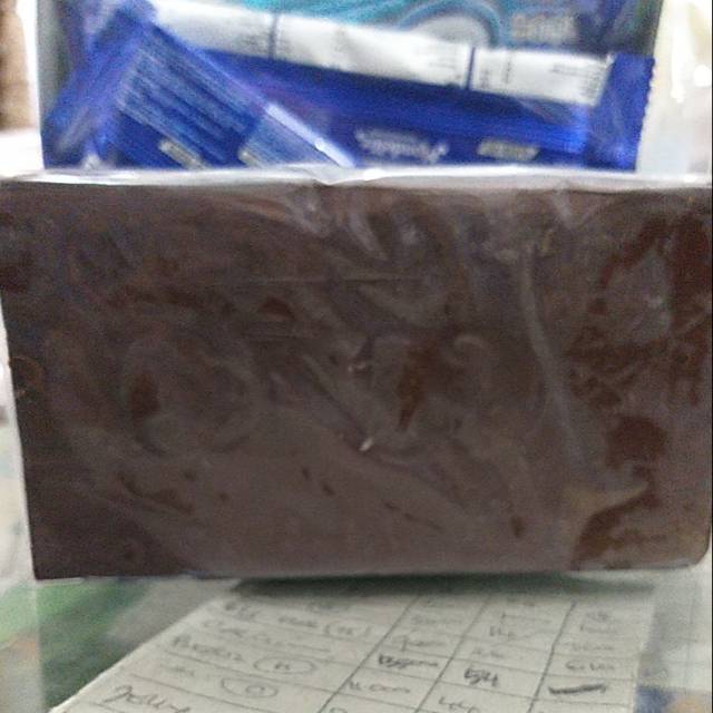 

Coklat blok diamond
