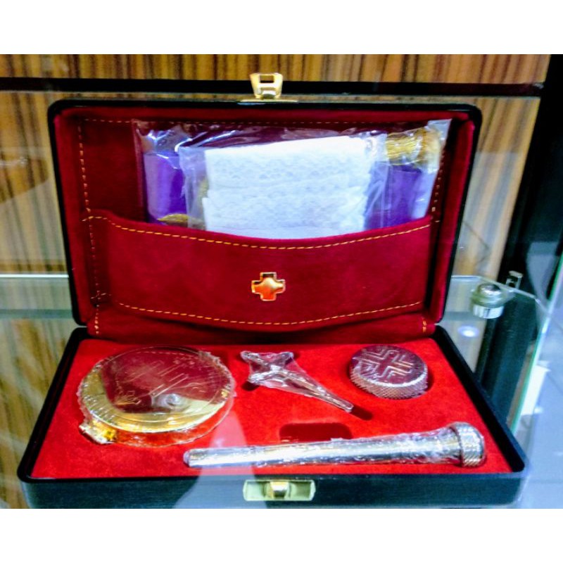 

Peralatan Misa VIATICUM @1 set Produk Italy
