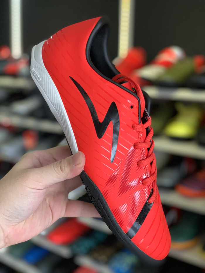 Sepatu futsal specs original Accelerator SLAZ PRO IN bright red 2020