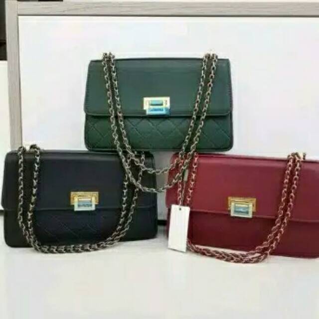 TAS CHARLES AND KEITH WALLET CROSBODY