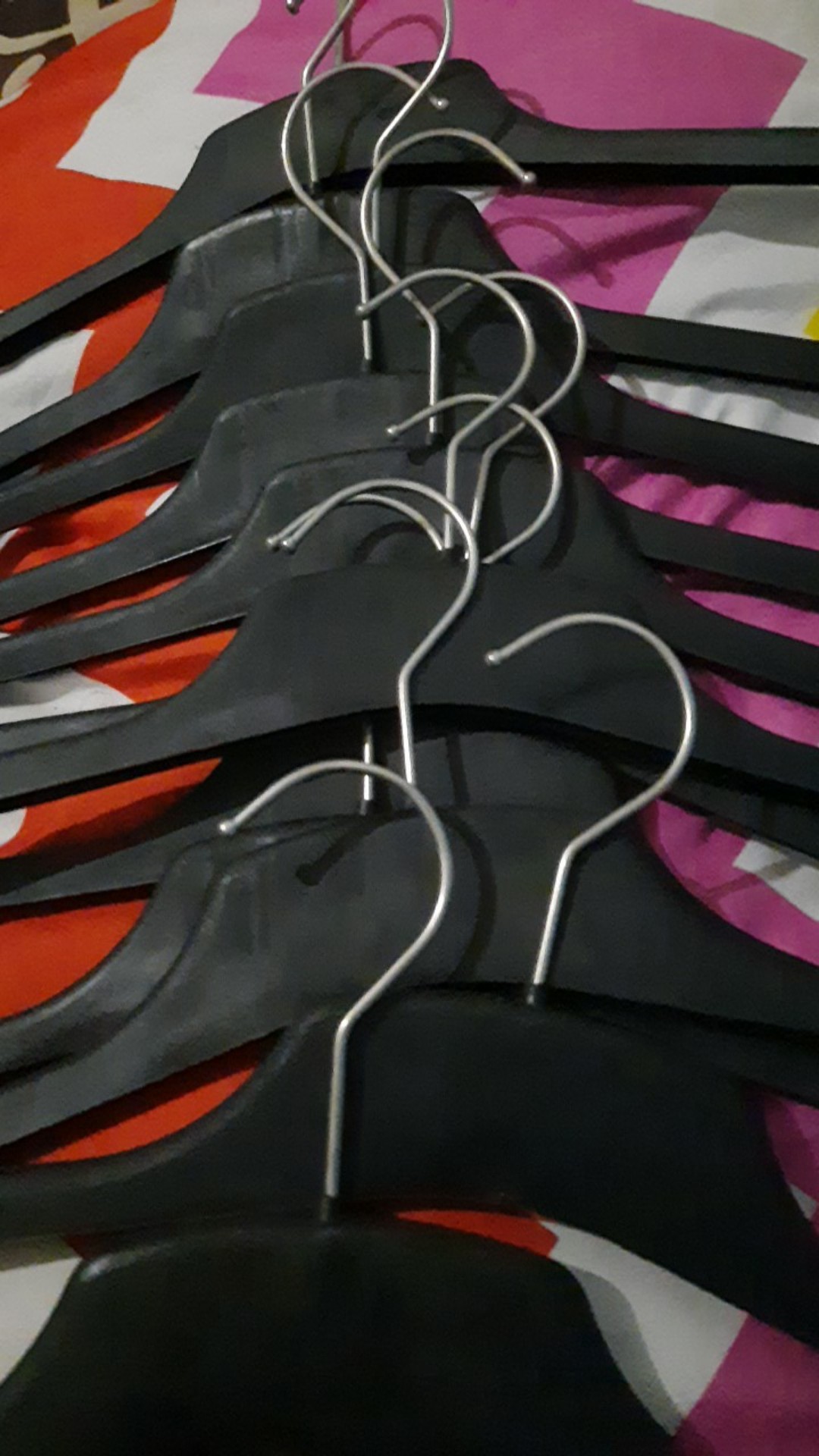 Hanger Dewasa 282 Warna Hitam / Hanger Dewasa Plastik  Warna Hitam 282