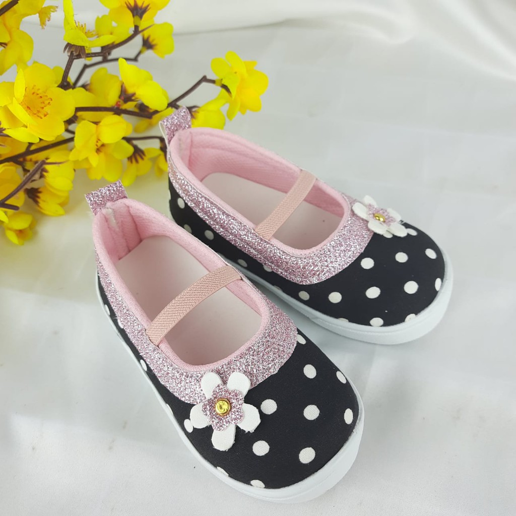 [TAMAN SEPATUKU] SEPATU TRENDY MURAH ANAK PEREMPUAN 1-3 TAHUN POLKADOT BUNGA PINK FANTA FAX17