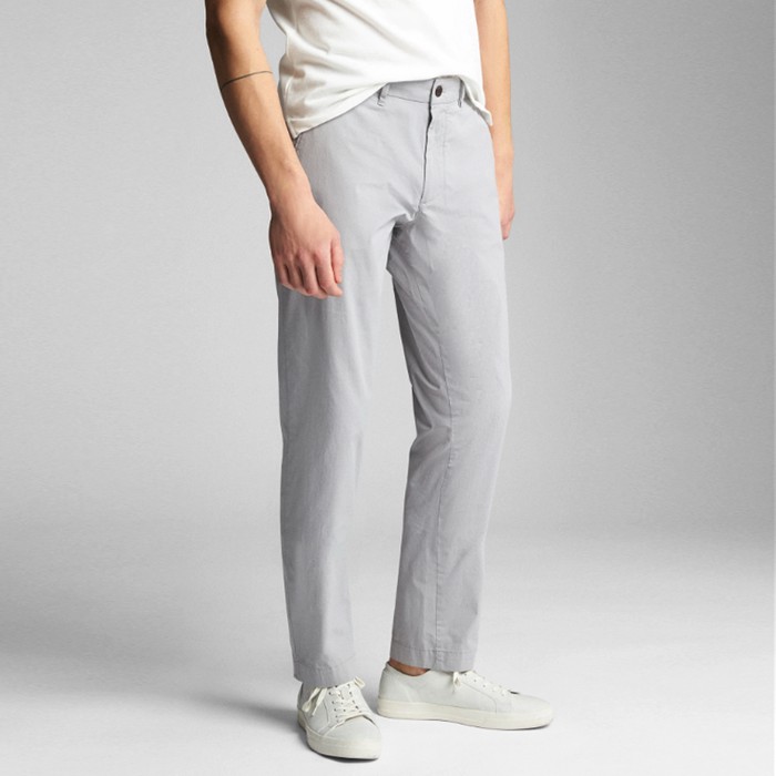 original khakis in slim fit with gapflex