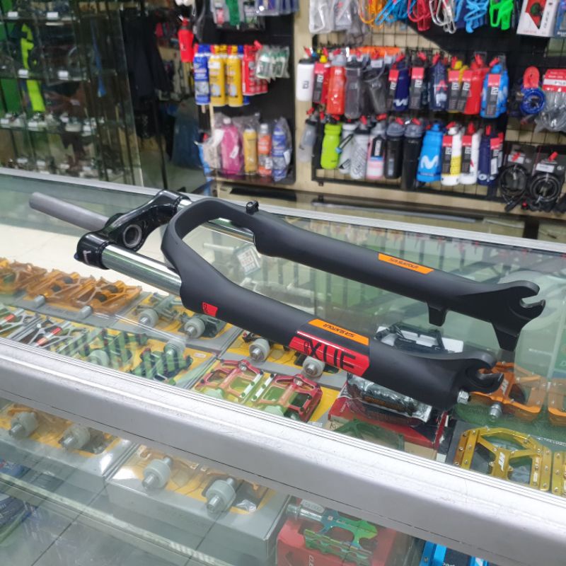 Fork SR Suntour XCM 27.5 Travel 120mm