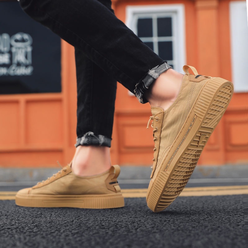 Sepatu Sneaker Pria Import Original Sepatu Sekolah dan santai lentur elastis trendy terbaru