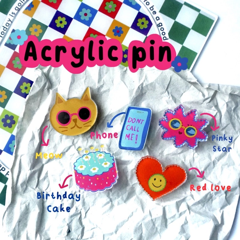 Acrylic pin Chic by Yeele | Pin akrilik bros