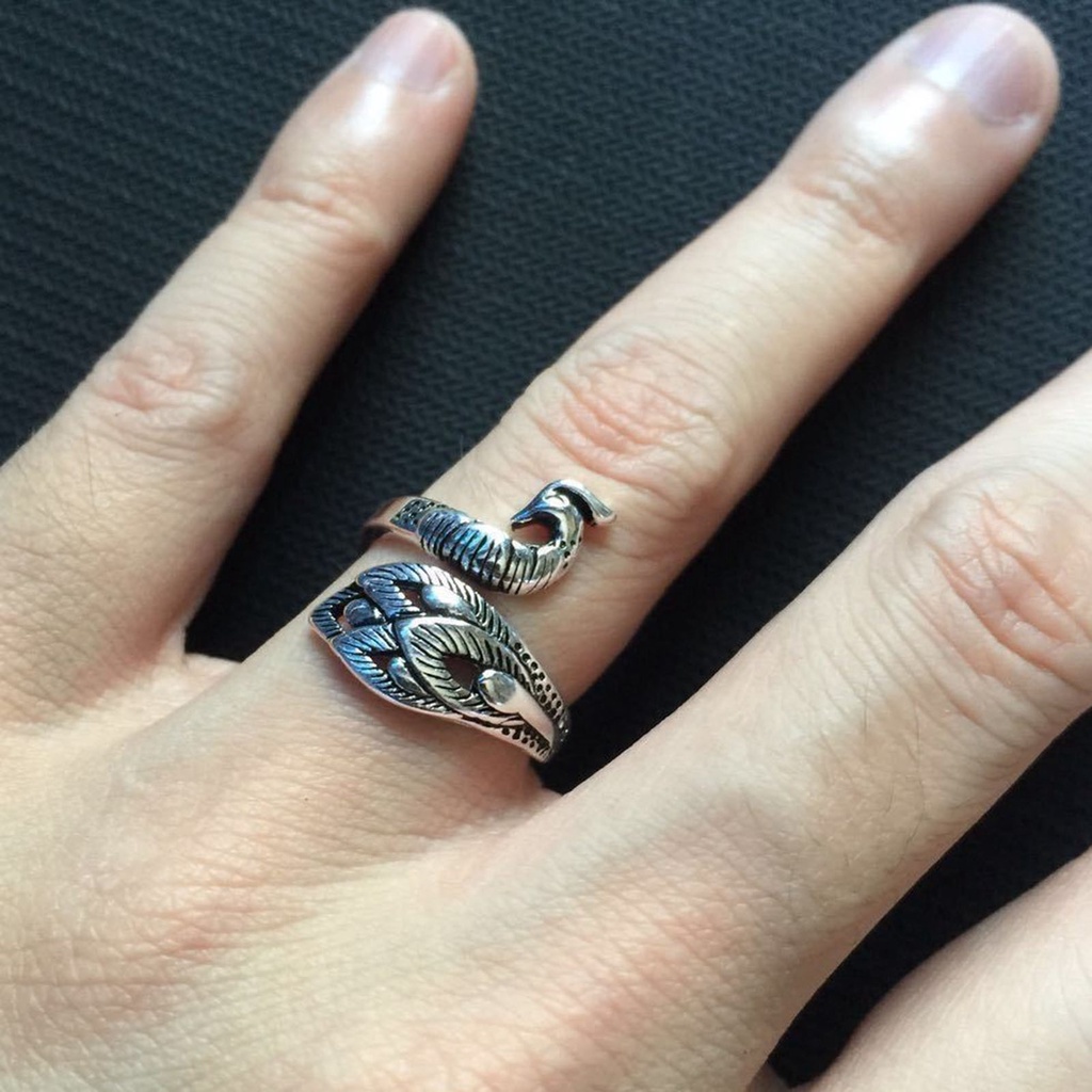 Hu Hu Hu Hu Hu Alat Bantu Pasang Kacamata♡ Cincin Model Terbuka Desain Rajutkepang Merak Warna Silver Gaya Retro Adjustable Untuk Wanita