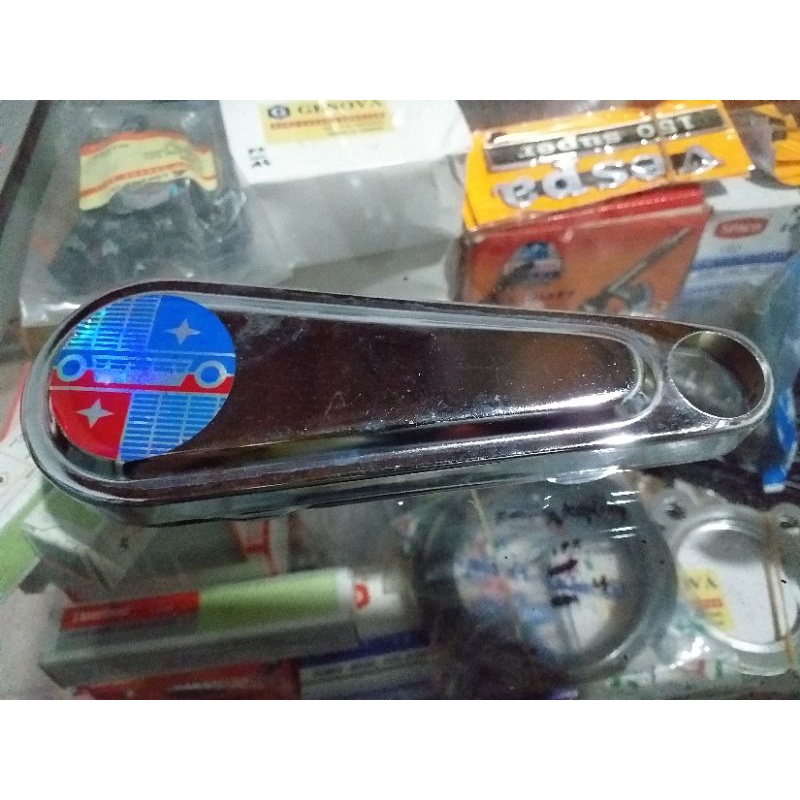 tutup pala babi vespa super