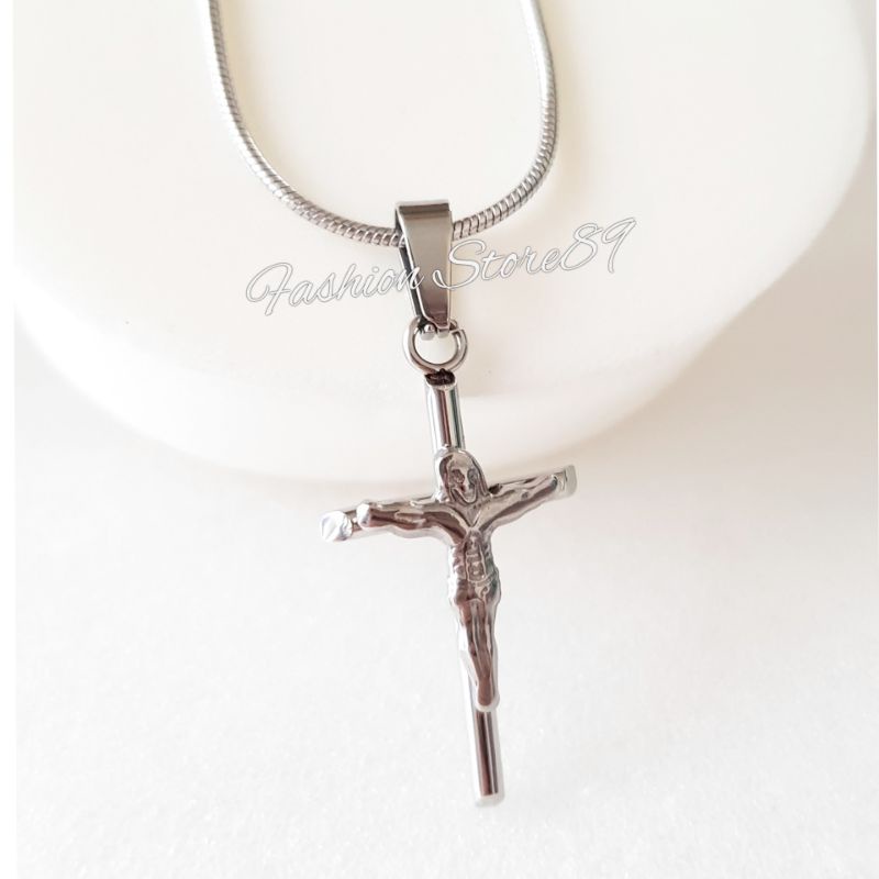 Kalung Salib Jesus Titanium Silver Gold Premium Antikarat Fashion Rohani Kalung Titanium Salib Antikarat