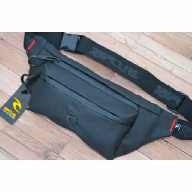 TAS RIPCURL WAISTBAG RIPCURL TAS SELEMPANG RIPCURL LOGO BESI