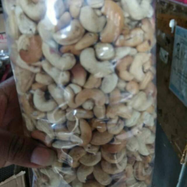 

Kacang mente oven 500 gram