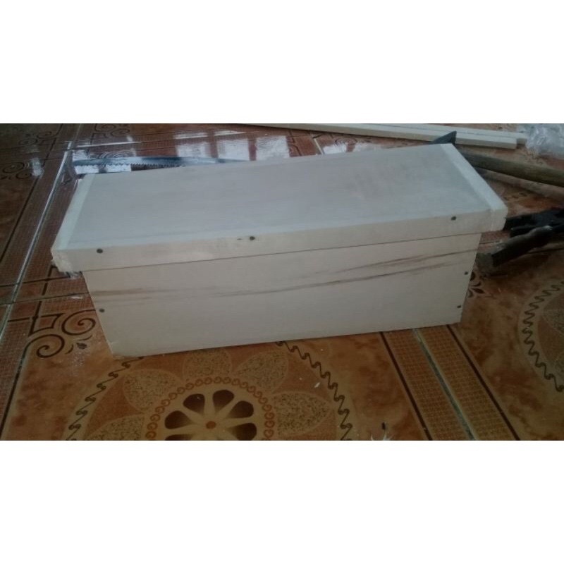 

Stup Klanceng Medium, Cocok Untuk Jenis Laevceps (Trigona Kelulut Klanceng Teuweul)