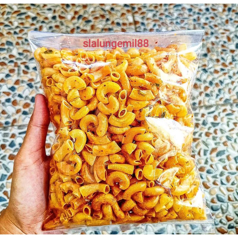 

Makaroni Bantet pedas 250gr daun jeruk extra