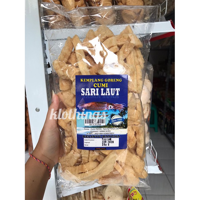 

Kerupuk / Kemplang Goreng Cumi Stick Sari Laut Asli Belinyu Bangka