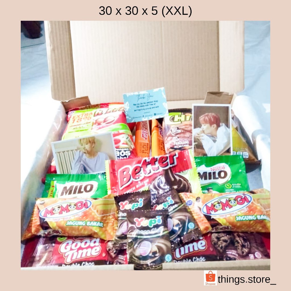 

SNACK BOX SIZE XXL / FREE POLAROID/ HAMPERS/ GIFT BOX/ KEKINIAN