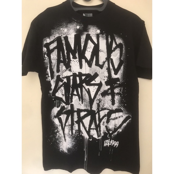 T-shirt Famous Stars And Straps original built up size S like new