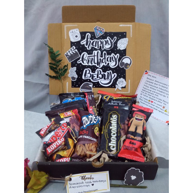 

Giftbox/ Kado Ultah/ Kado Wisuda/ Graduation/ Birthday/ Kado Teman/ Kado Cewek/ Snackbox Isi 10 Pcs Snack Box By Nesyaracraft / Gift / Snack / Hadiah