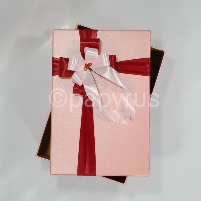 

[COD] Papyrus 20x30 Tinggi 30cm Kotak Kado Gift Box [COD]