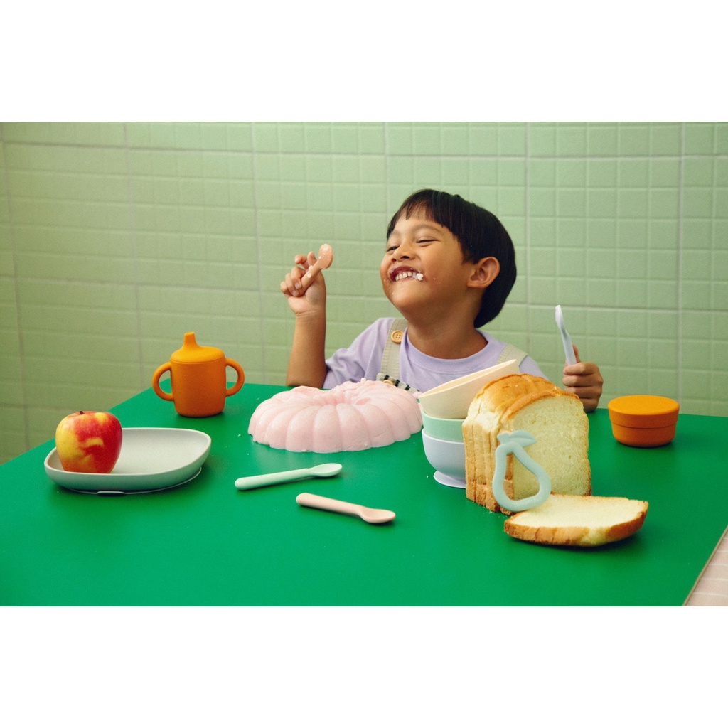 MIKAMAVE x ANDIEN SILICONE Sippy Cup ( gelas mug anak bayi )