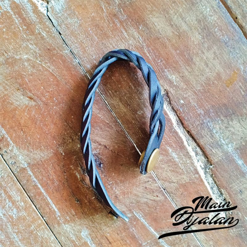 Custom bracelet - gelang tangan kulit sapi asli