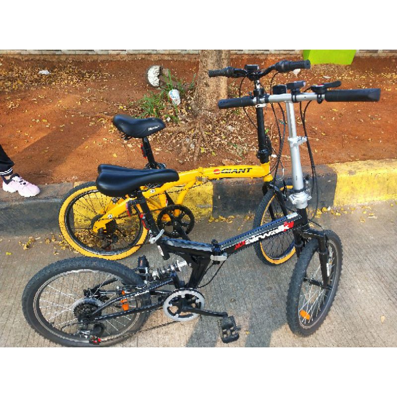 Airwalk Expresso Suspension Sepeda Lipat 20 - 7 Speed - Hitam - Bekas