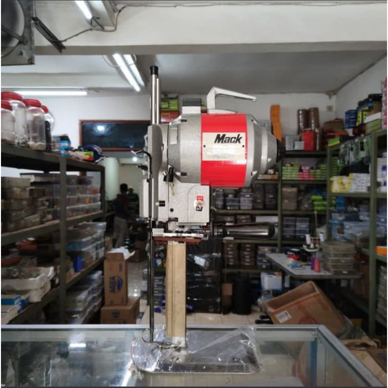 Mesin Potong Kain Tegak 10&quot; KM China 750Watt