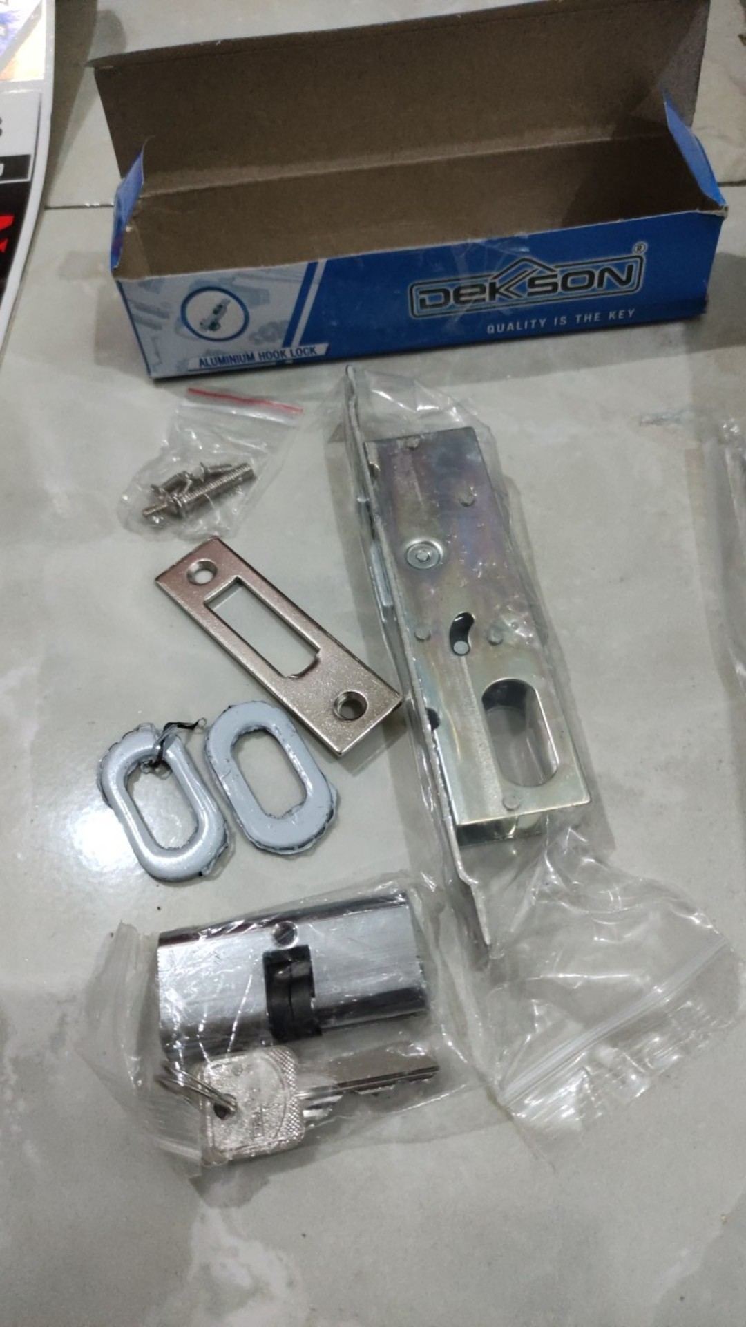 Kunci Pintu Sliding Aluminium Dekson / Dekkson 8423