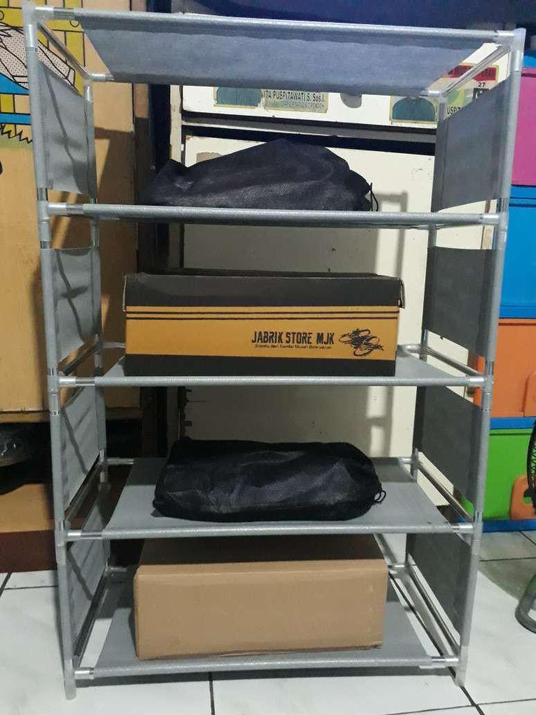 Rak Sepatu Plastik Rak Susun Serbaguna 5 Susun/pintu