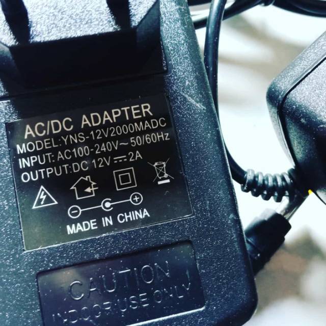 adaptor 12 v 2 ampere