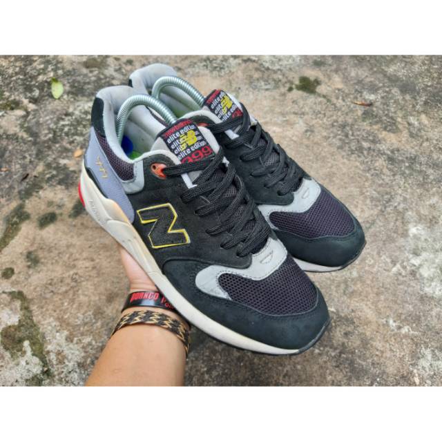 NB 999