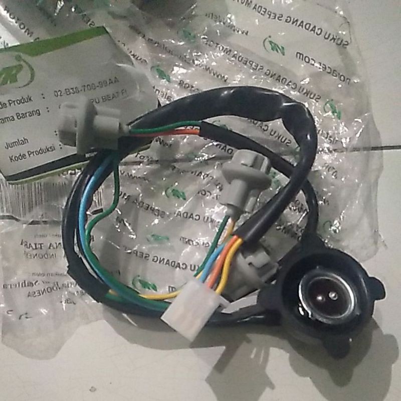 fiting lampu depan honda beat fi