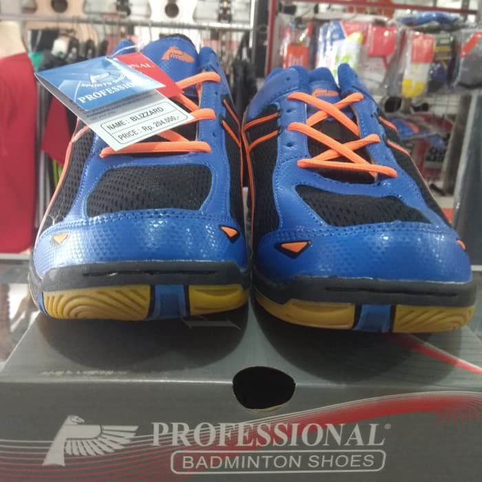 Sepatu Badminton Profesional Blizzard