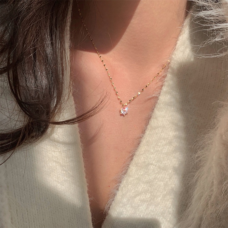 Simple Single Diamond Necklace Female Ins Super Flash Pendant Clavicle Chain