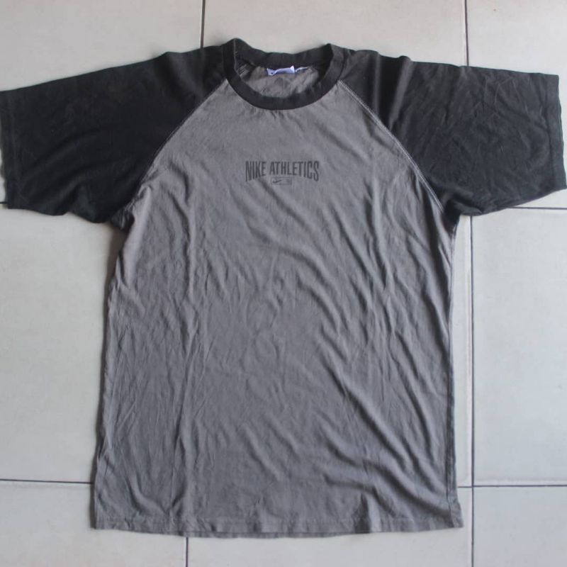 kaos oblong tshirt NIKE VINTAGE tag jadul second original