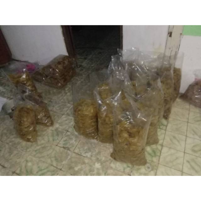 

Krupuk Gandum Kumpul & Krupuk Kedelai Kumpul