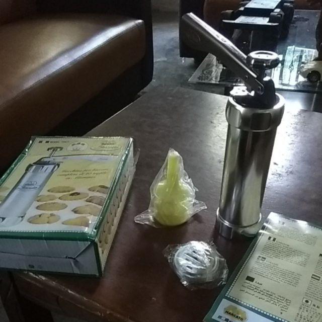 Biscuit Maker / Cetakan Kue Marcato