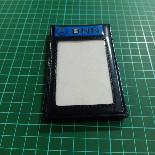 

ID CARD SAKU HITAM GLOSSY LOGO BADAN NARKOTIKA NASIONAL (BNN)