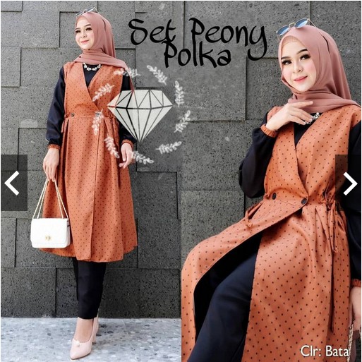 One Set Polkadot Trandy Terbaru 2023 Baju Setelan Wanita Elegan Mewah Setelan Tunik Murah Set Peony