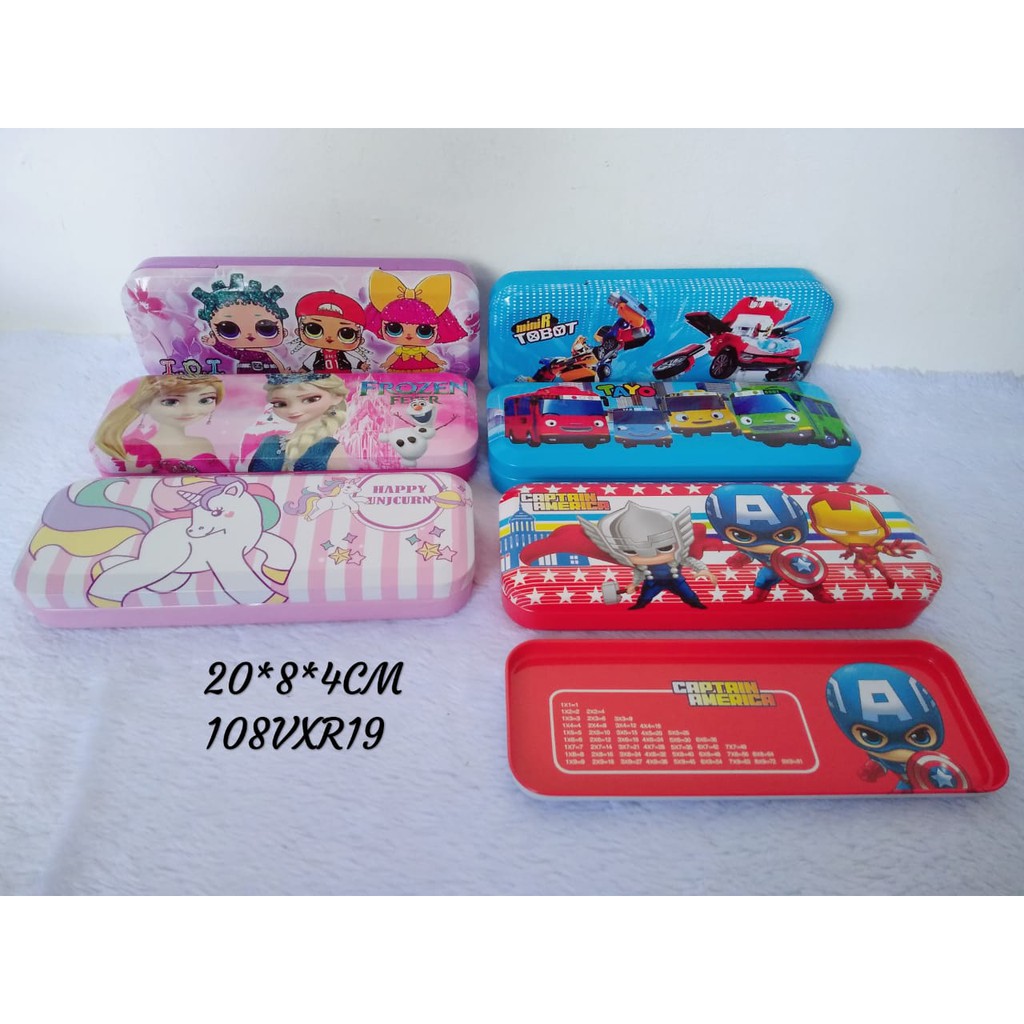 

Kotak Pensil Kaleng karakter