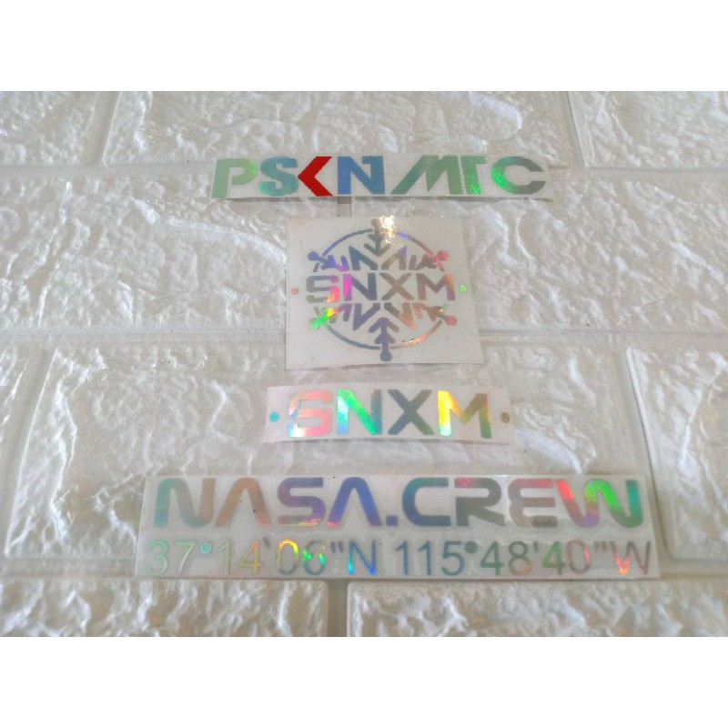 

Stiker nasa crew psknmtc snxm sepaket 4pcs