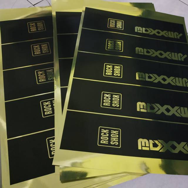 

STIKER A3+ BAHAN HOLLOGRAM / SILVER / GOLD ANTI AIR + CUTTING ( SEHARI JADI )