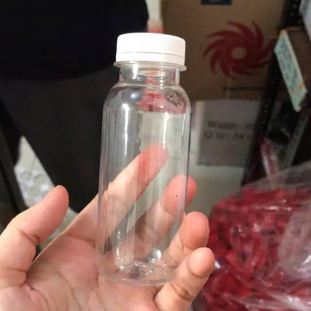 

Botol plastik ukuran 100ml