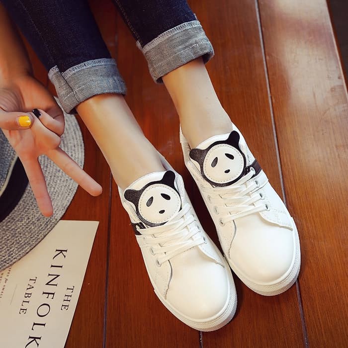 Amazeus Mega Sepatu Wanita Kets Olahraga Kasual Casual Poxing Prepet Polos Simple Sporty Murah Putih